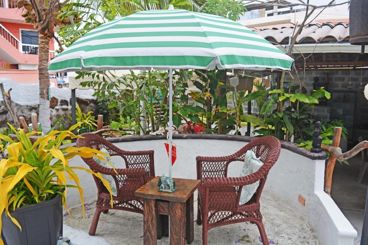 Hostal Cann'S House Puerto Baquerizo Moreno Dış mekan fotoğraf
